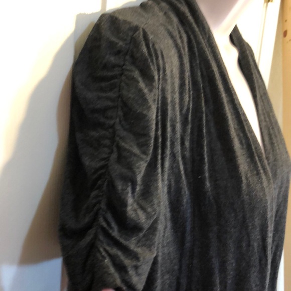 🌺 Cardigan Top - Picture 2 of 4